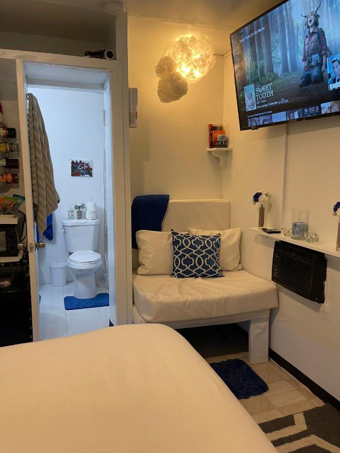 Blue Royalty Bed & Breakfast Portmore Eksteriør bilde