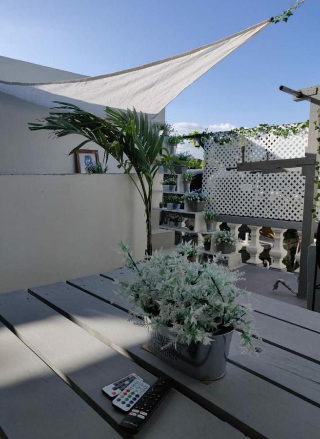 Blue Royalty Bed & Breakfast Portmore Eksteriør bilde